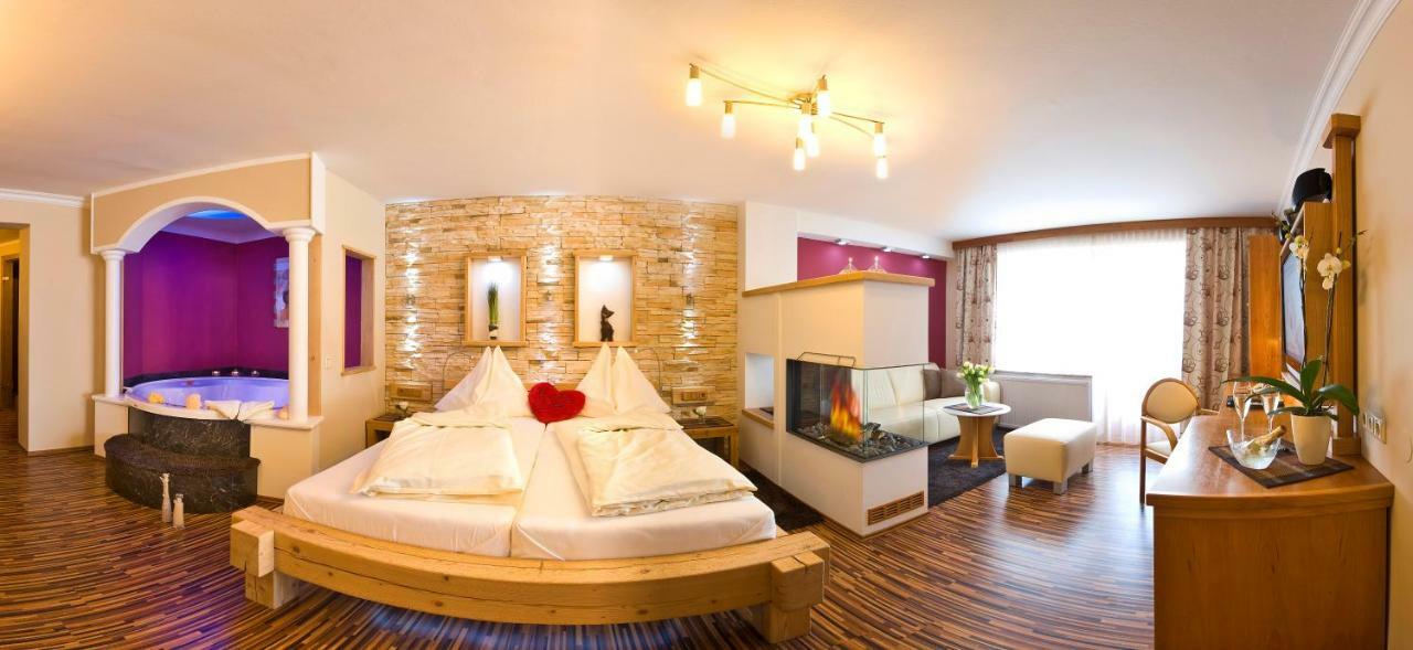 Hotel Winzer Wellness & Kuscheln سانكت جورجين ام اترغاو المظهر الخارجي الصورة